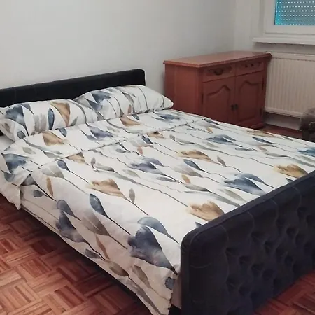 Apartman Ef